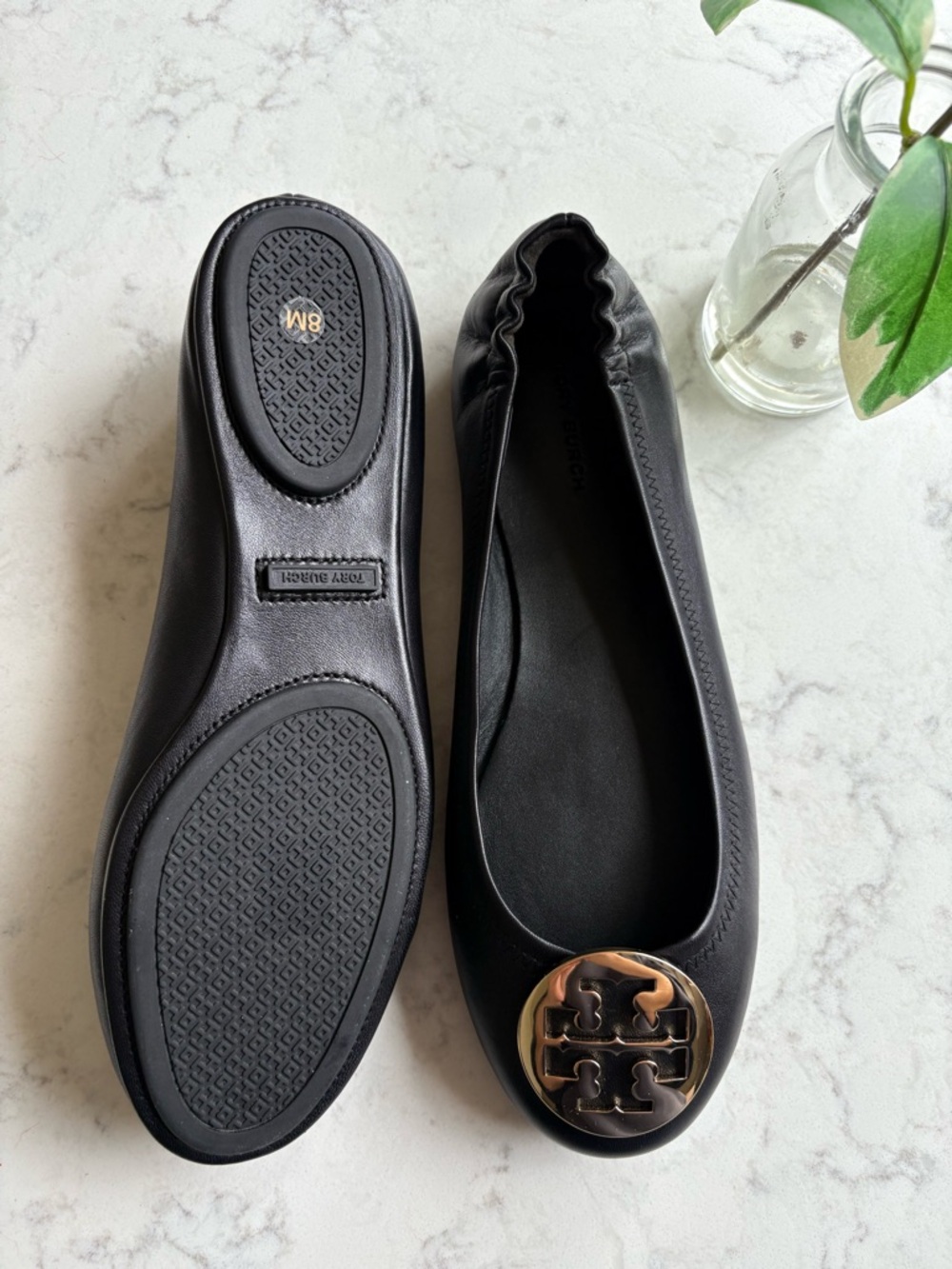 Tory Burch Minnie Black Ballet Flats with Gold Logo Medallions 8 NEW - Picture 3 of 4